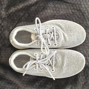 Allbirds wool woven grey running shoes Size 9